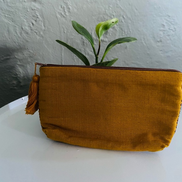 Cosmetic bag - Picture 2 of 3